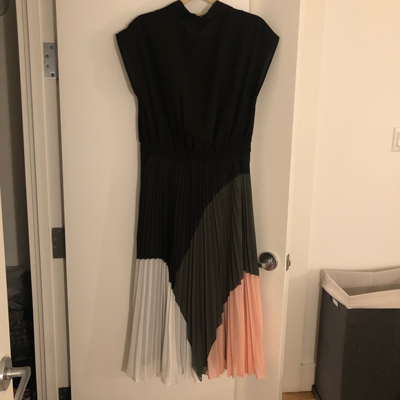 white button down dress